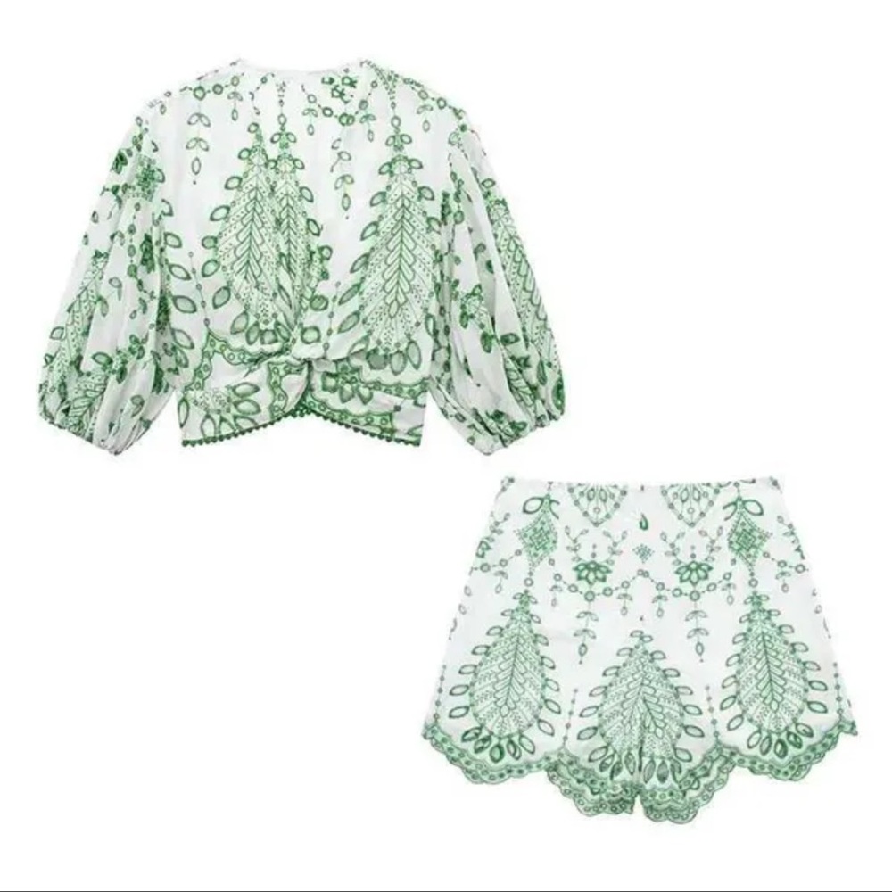 ZARA Green embroidered set